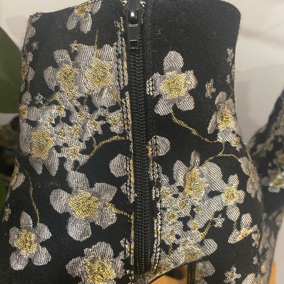 ELOQUII Floral booties 9W - Picture 5 of 8